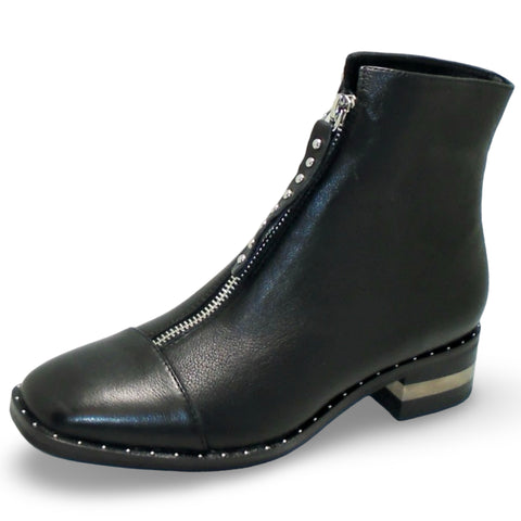 Django & Juliette - FRIDAYS*-FW25