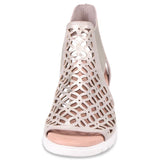 Django & Juliette - MONTAEN-SP26 available in 2 colours!