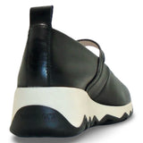 WONDERS - C-7604-SP26 available in 2 colours!