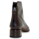 EOS - CAST-FW23 available in 2 colours!