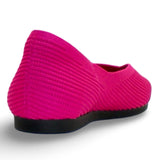 Miss Elastic - 876473-SP25 available in 3 colours!
