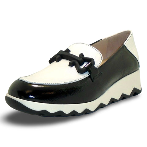 WONDERS - C-7603-SP26 available in 2 colours!