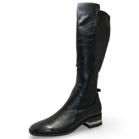 Django & Juliette - FOXX-FW26 available in 3 colours!