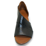 bueno - TANNER-SP26 available in 2 colours!