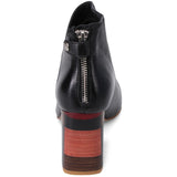 Django & Juliette - YOLLY-FW25 available in 2 colours!