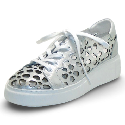 Django & Juliette - YARRY-SP26 available in 2 colours!