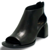 EOS - ISOLDE-SP26 available in 2 colours!